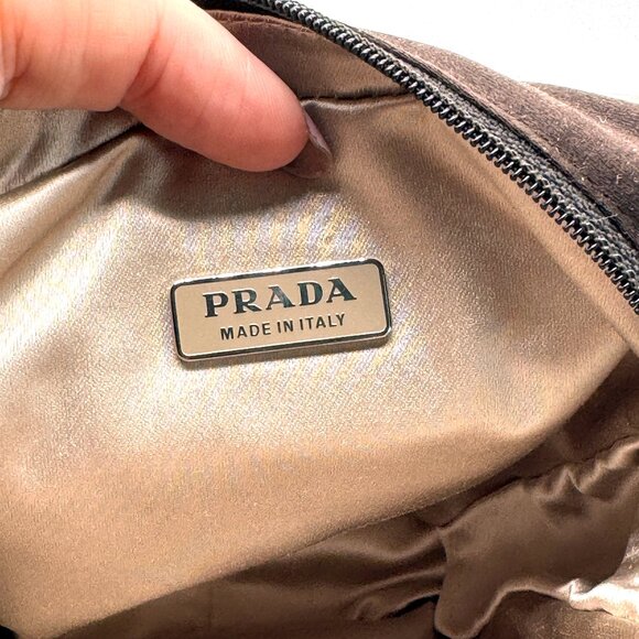 NWOT Prada Satin Bag + Set of 5 Prada Tinted Lip Balms RARE!! - Picture 8 of 15